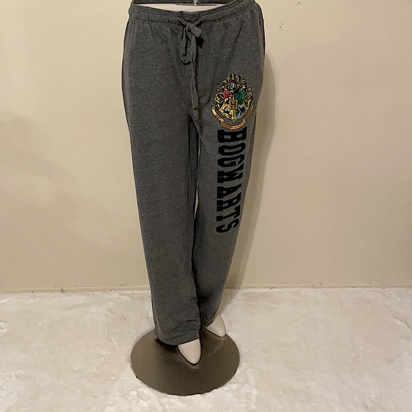 Warner Bros. Other - Harry Potter Hogwarts lounging pants